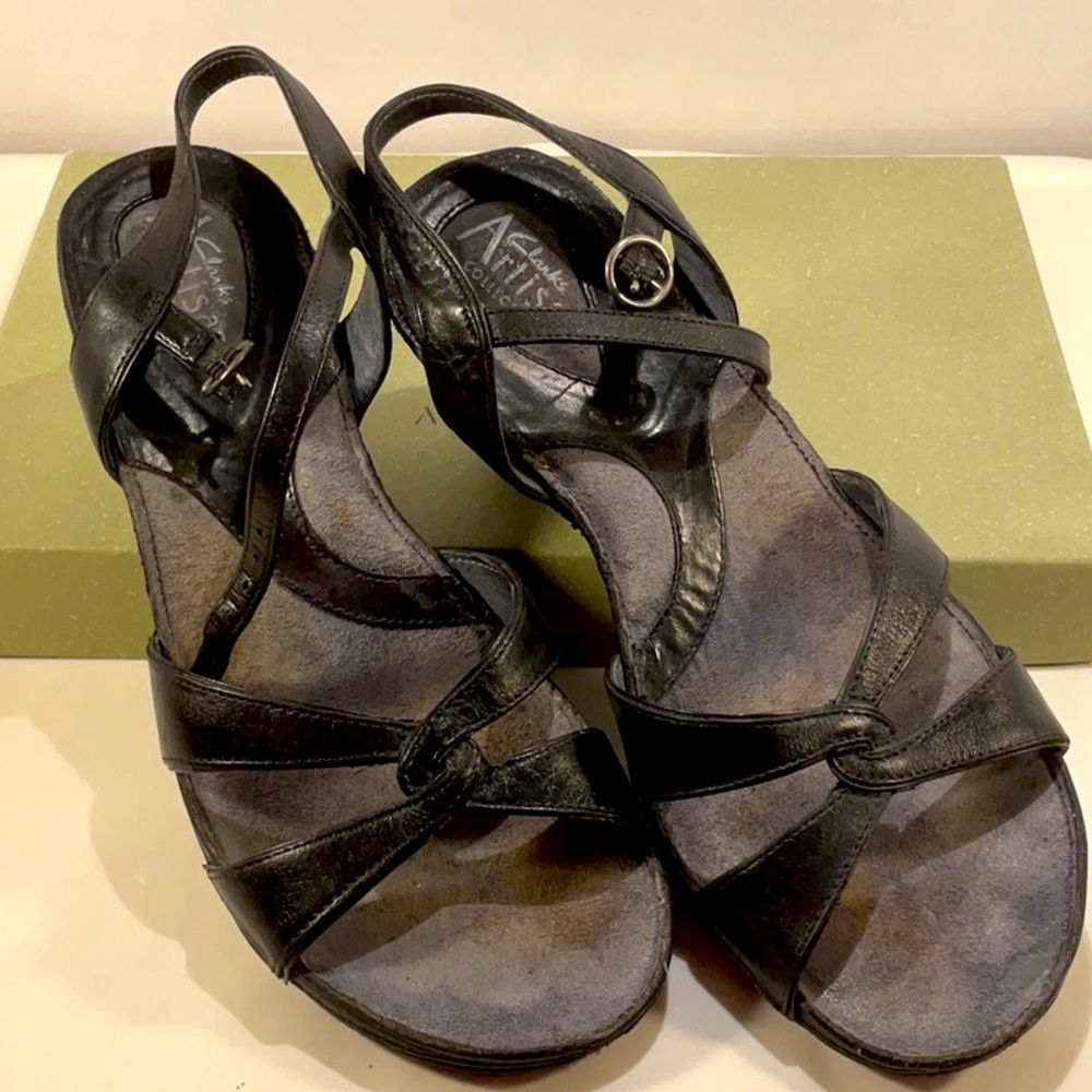 Clark’s Artisan Strappy 3” Wedge Sandals GUC